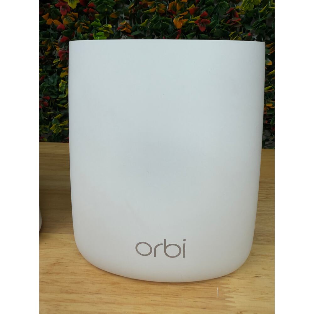 Netgear Orbi Tri Band Full Home Wifi Router System RBR40 +‎ RBS20 Satellites GUC - Picture 3 of 12